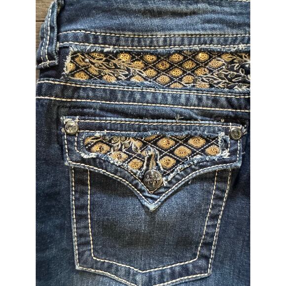 Miss‎ Me Boot Cut Jeans Thick Stich Low Rise Size 32 - Picture 4 of 8